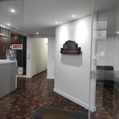 Hotel Florida Uniao Da Vitoria Buitenkant foto